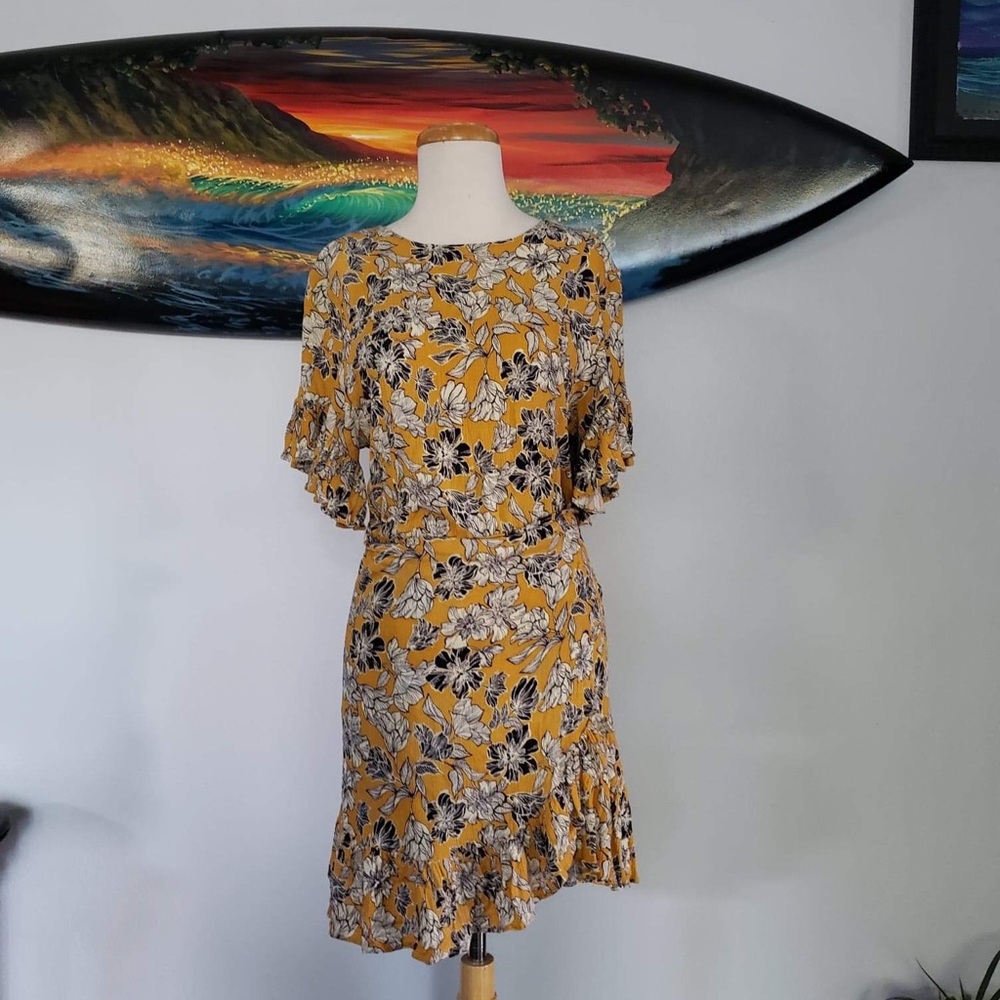 Floral Dress - Picture 2 of 16
